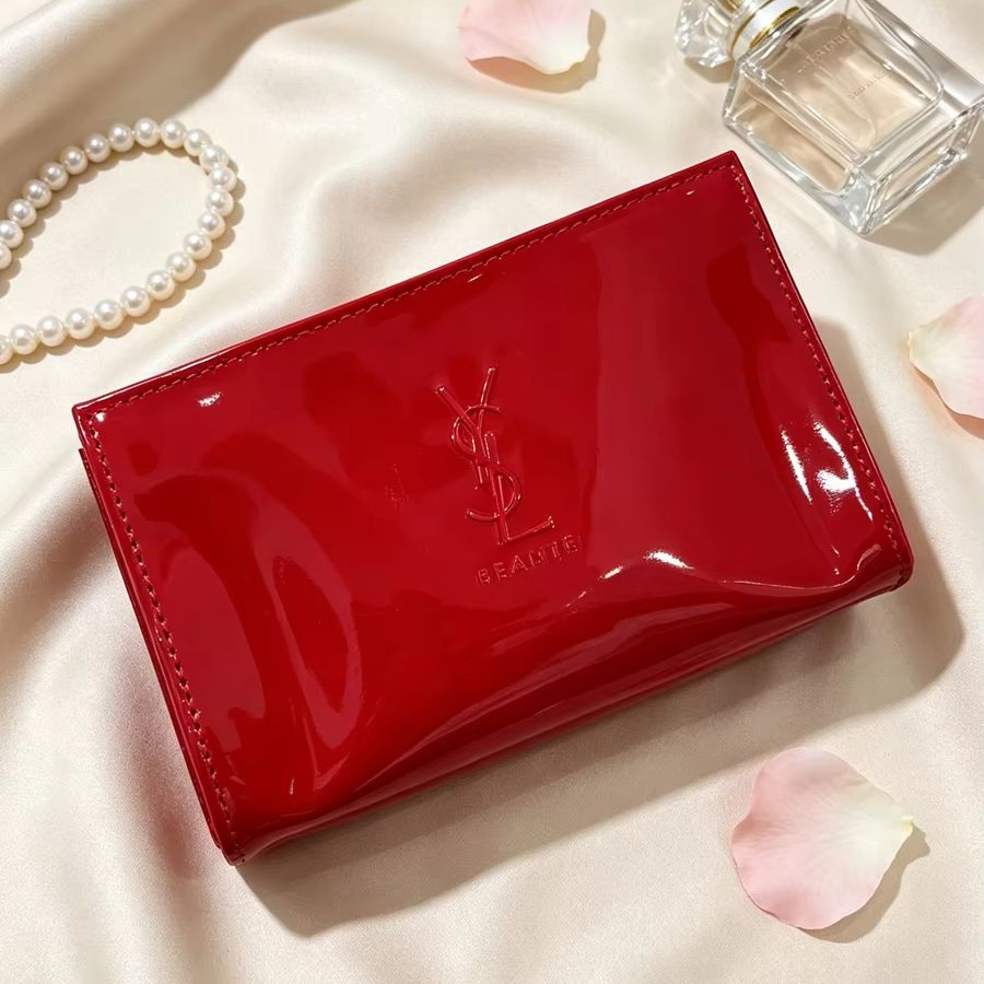 YSL 레드 페이턴트 가죽 화장품 가방 엠보싱 로고 지 - Luxury Skincare Logo 리뷰 및 가격